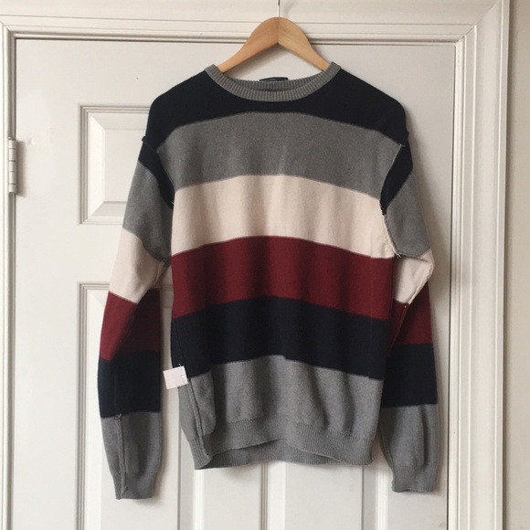 Saks Fifth Avenue Crew Neck - Picture 7 of 10